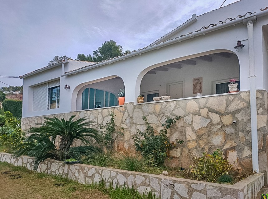 Zu verkaufen - Villa -
Javea