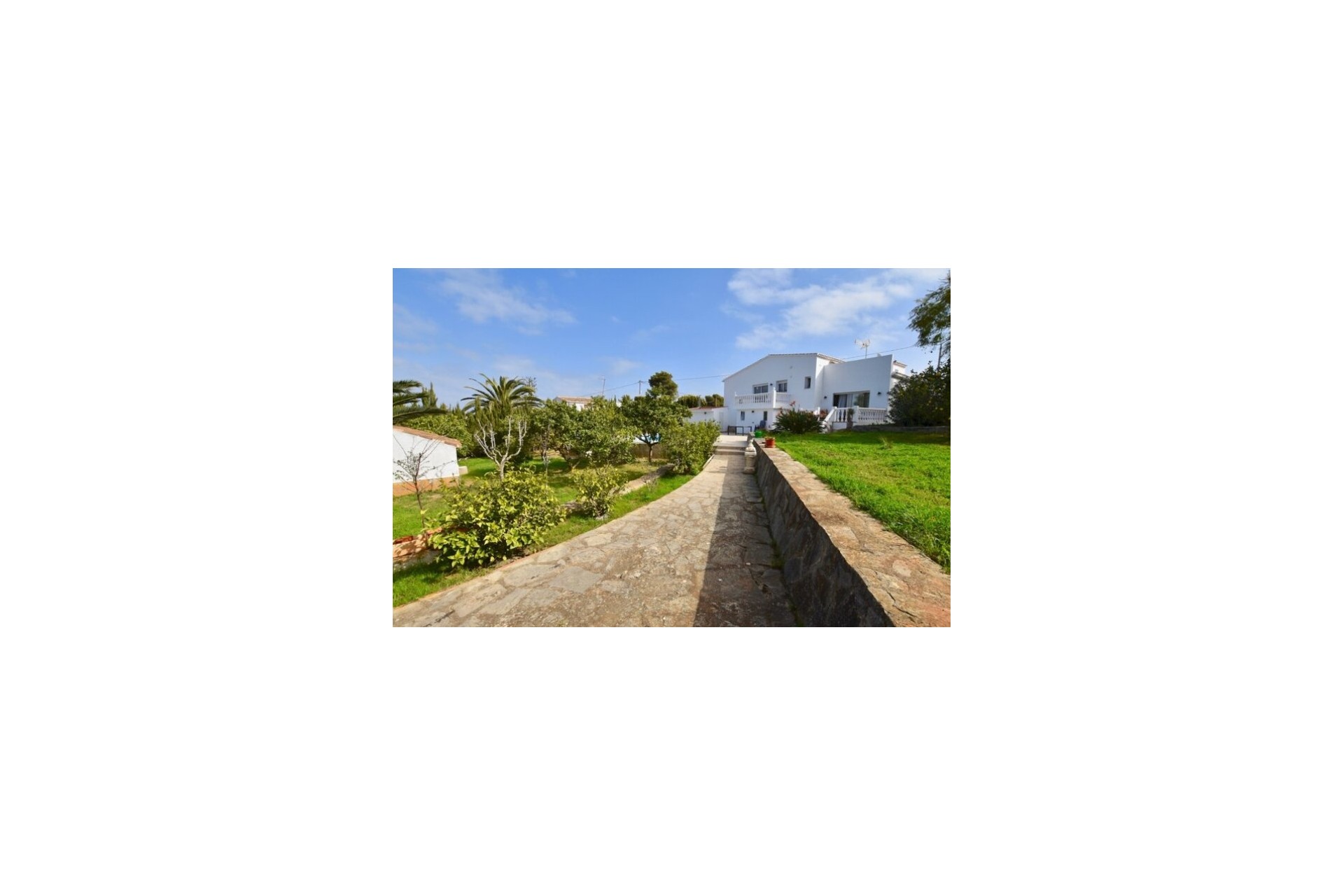 Zu verkaufen - Villa -
Javea