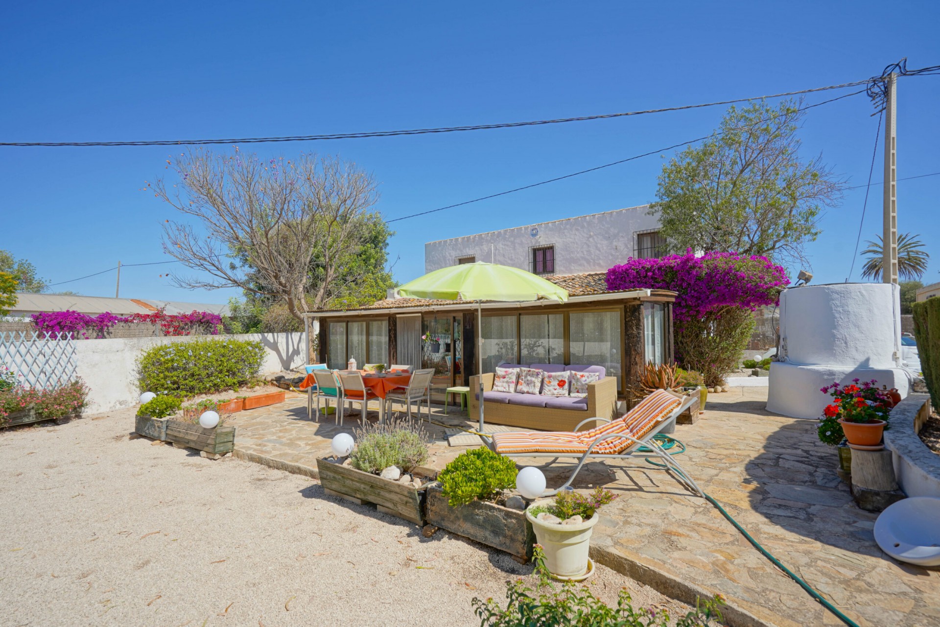 Zu verkaufen - Villa -
Javea