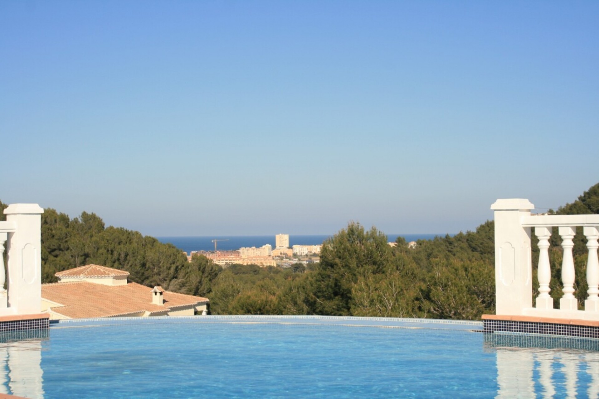 Zu verkaufen - Villa -
Javea