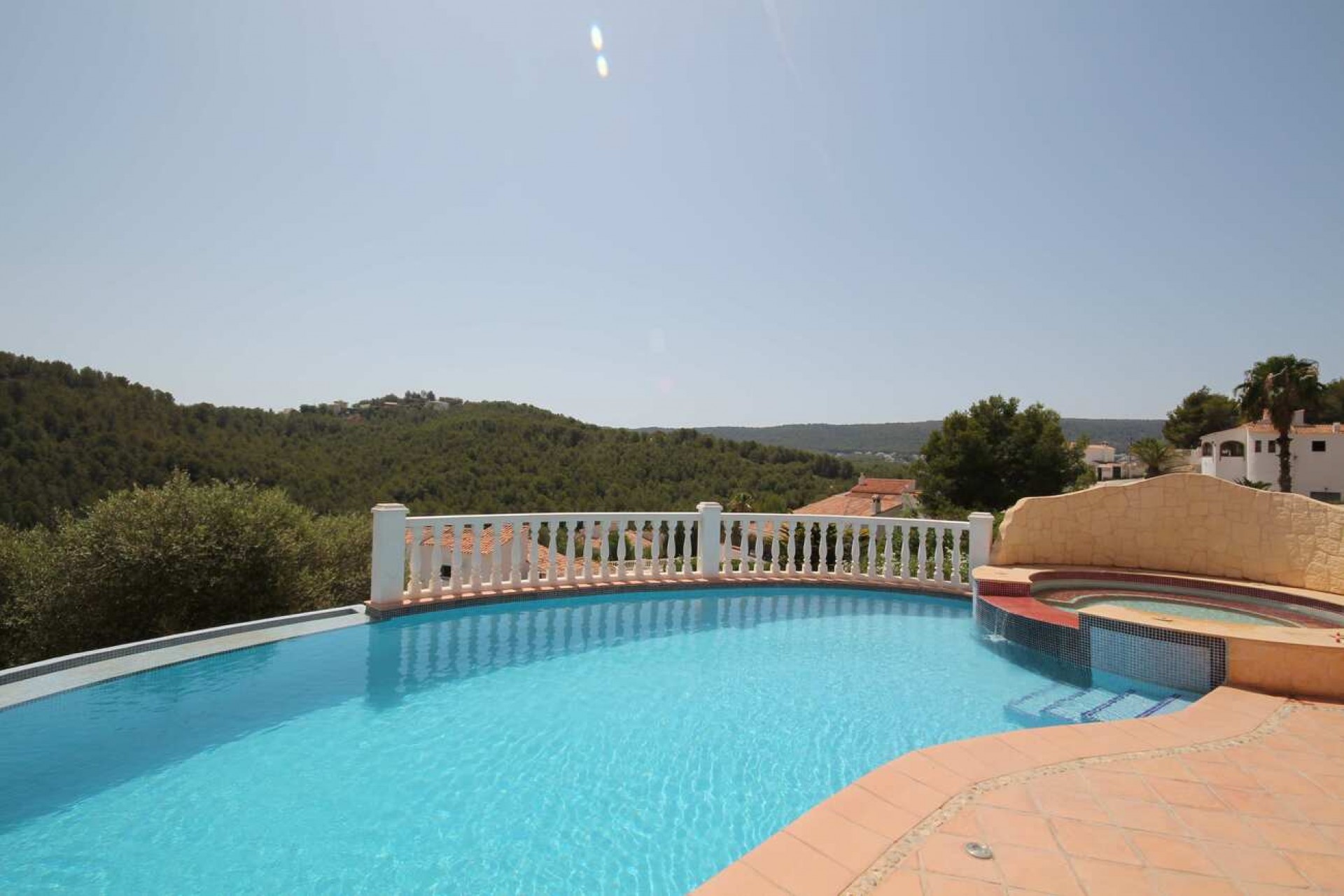 Zu verkaufen - Villa -
Javea