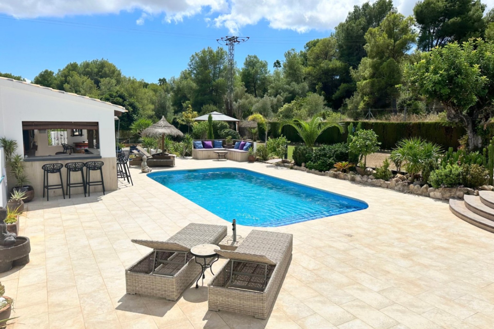 Zu verkaufen - Villa -
Javea