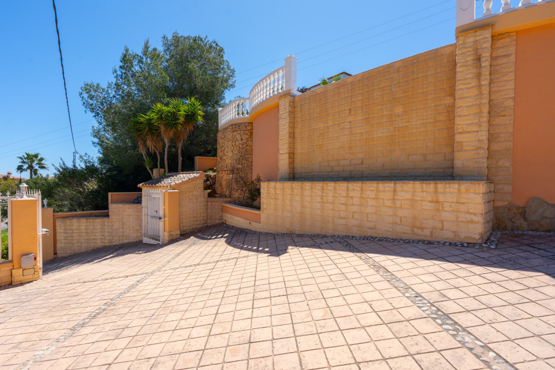 Zu verkaufen - Villa -
Javea