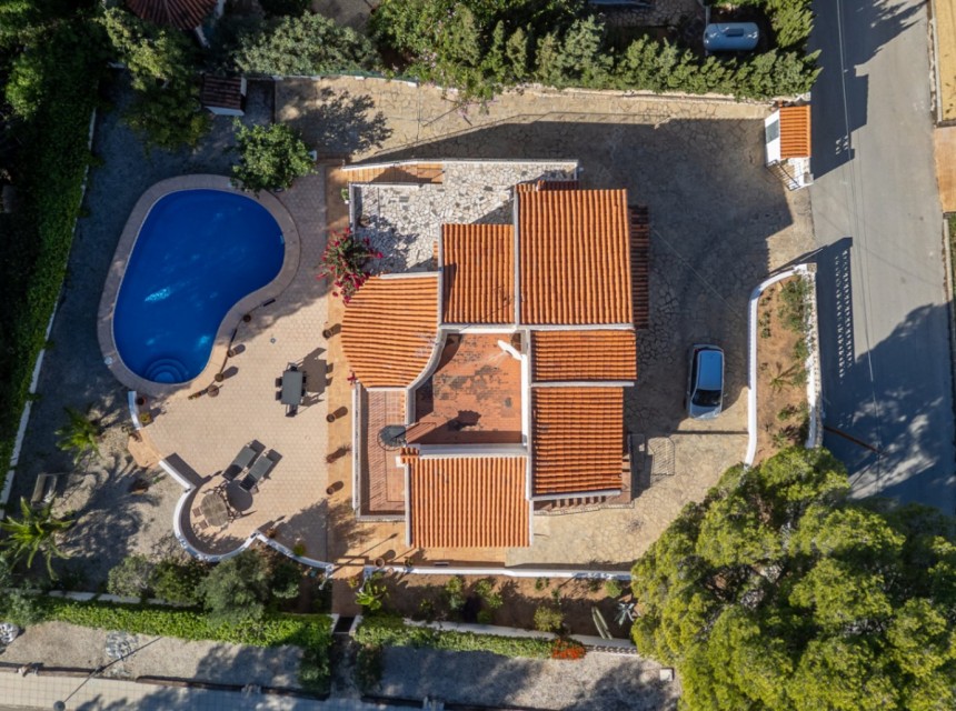 Zu verkaufen - Villa -
Moraira - Alicante