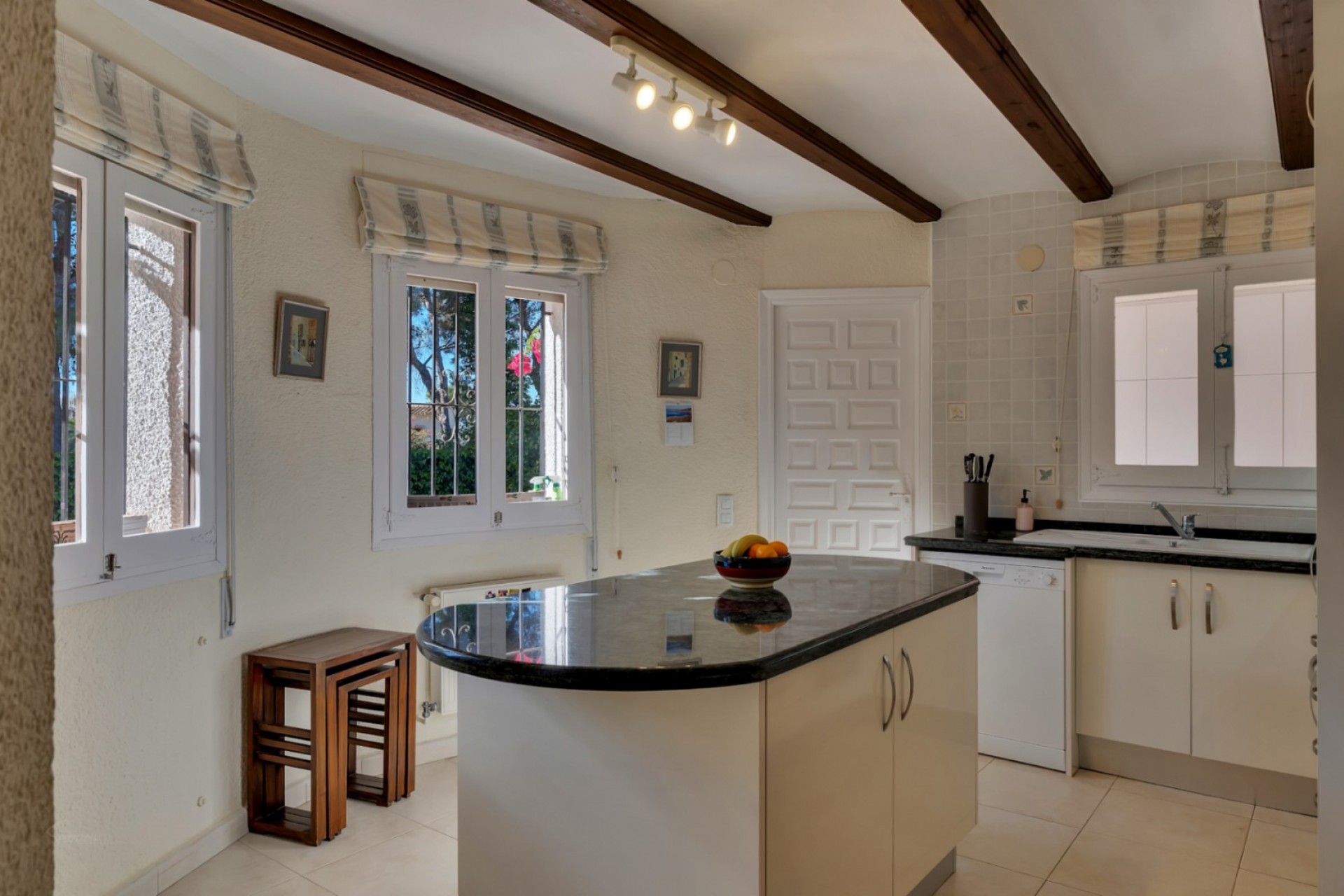 Zu verkaufen - Villa -
Moraira - Alicante