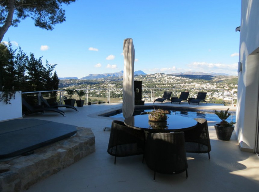 Zu verkaufen - Villa -
Moraira - Arnella