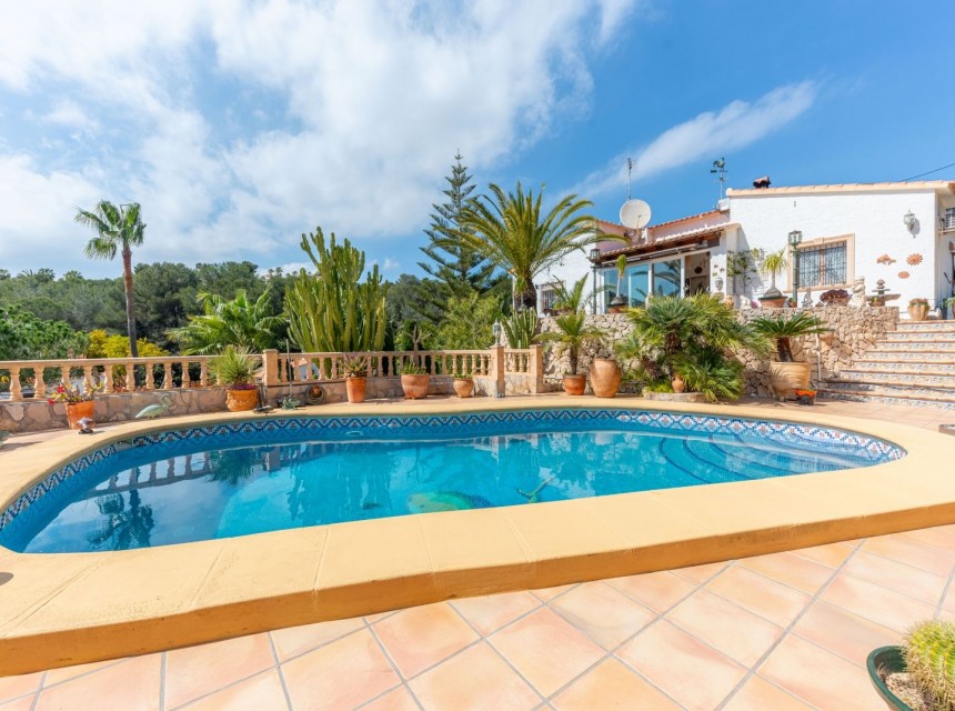 Zu verkaufen - Villa -
Moraira - Arnella