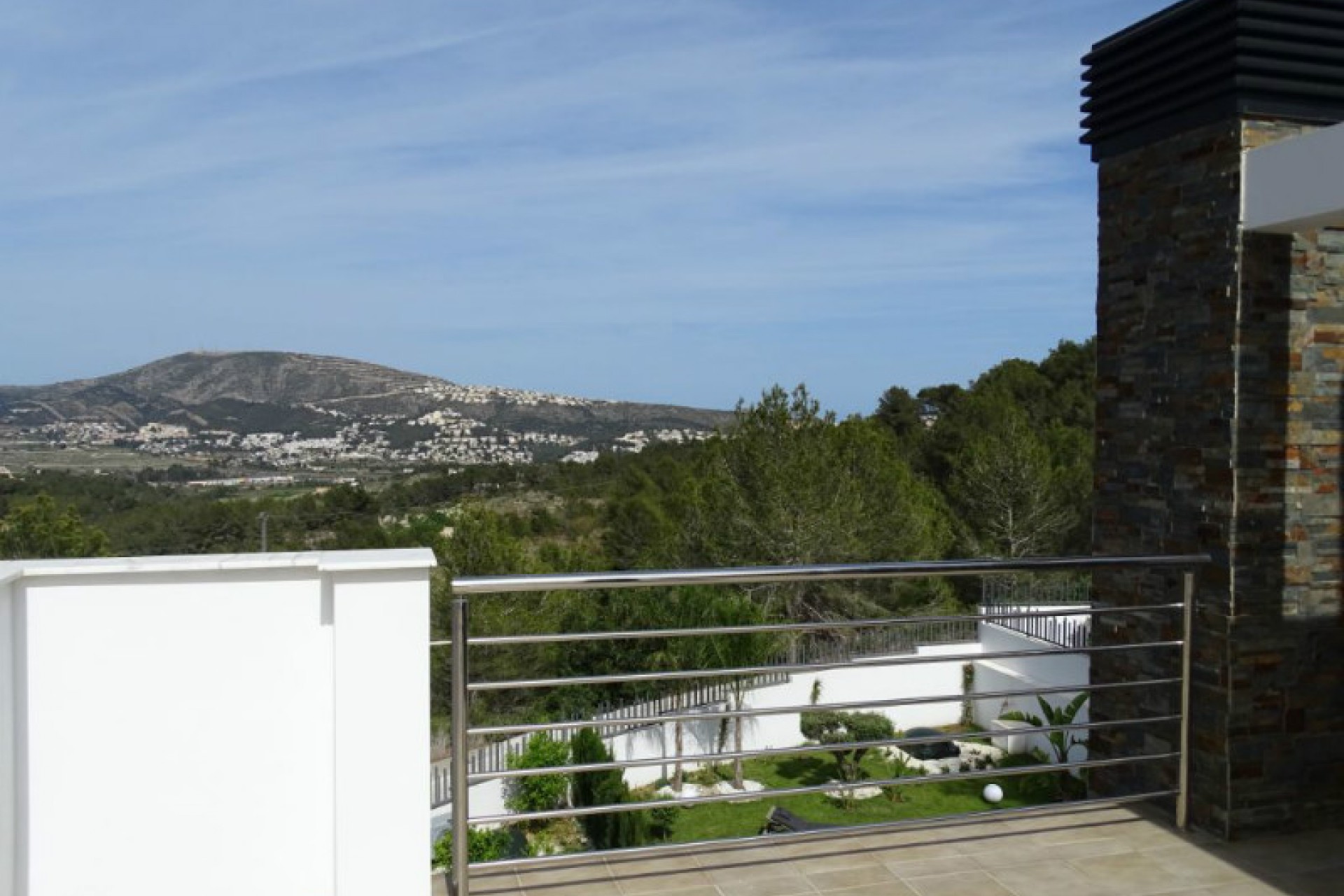 Zu verkaufen - Villa -
Moraira - Benimeit