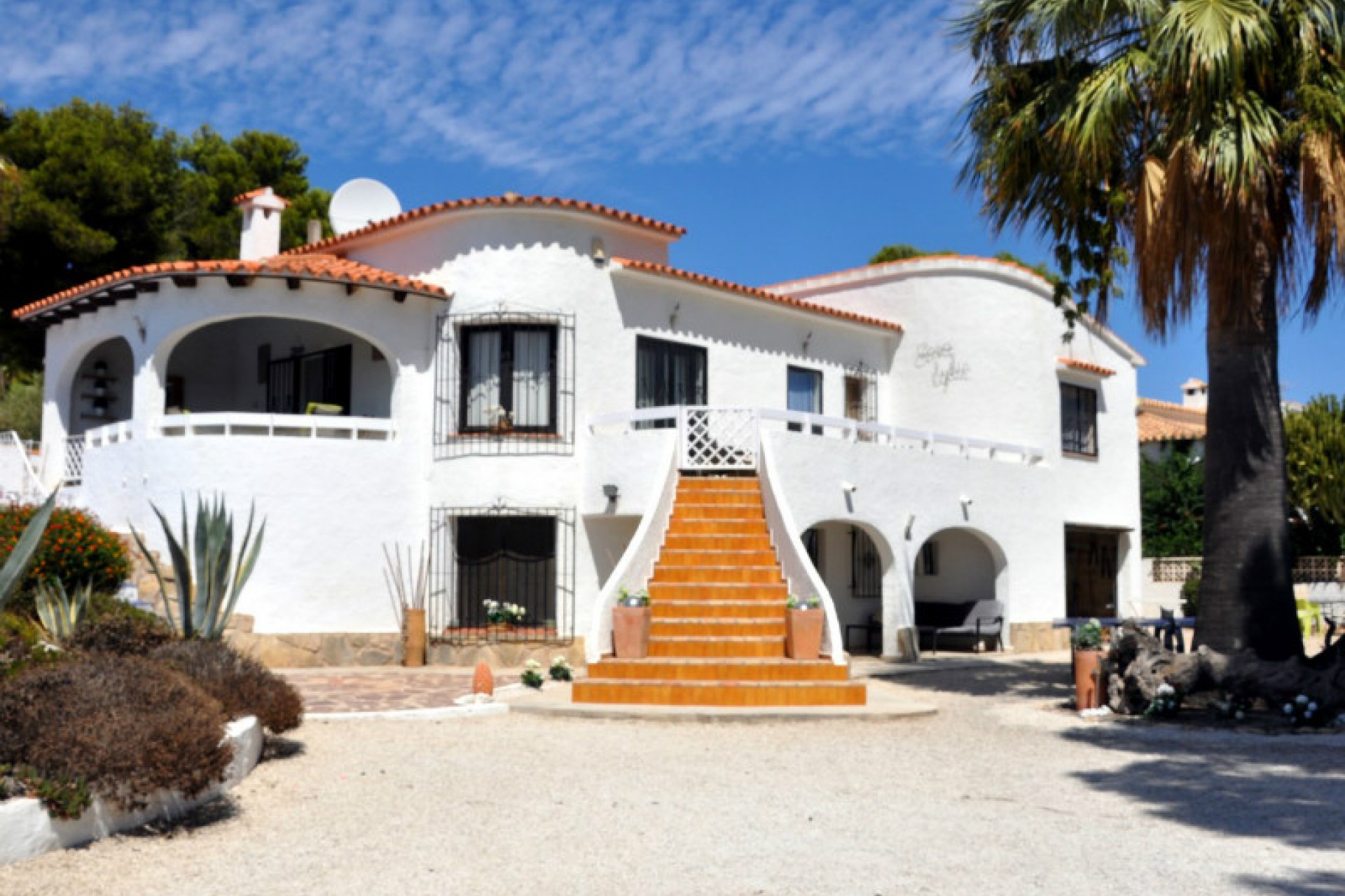 Zu verkaufen - Villa -
Moraira - Benimeit