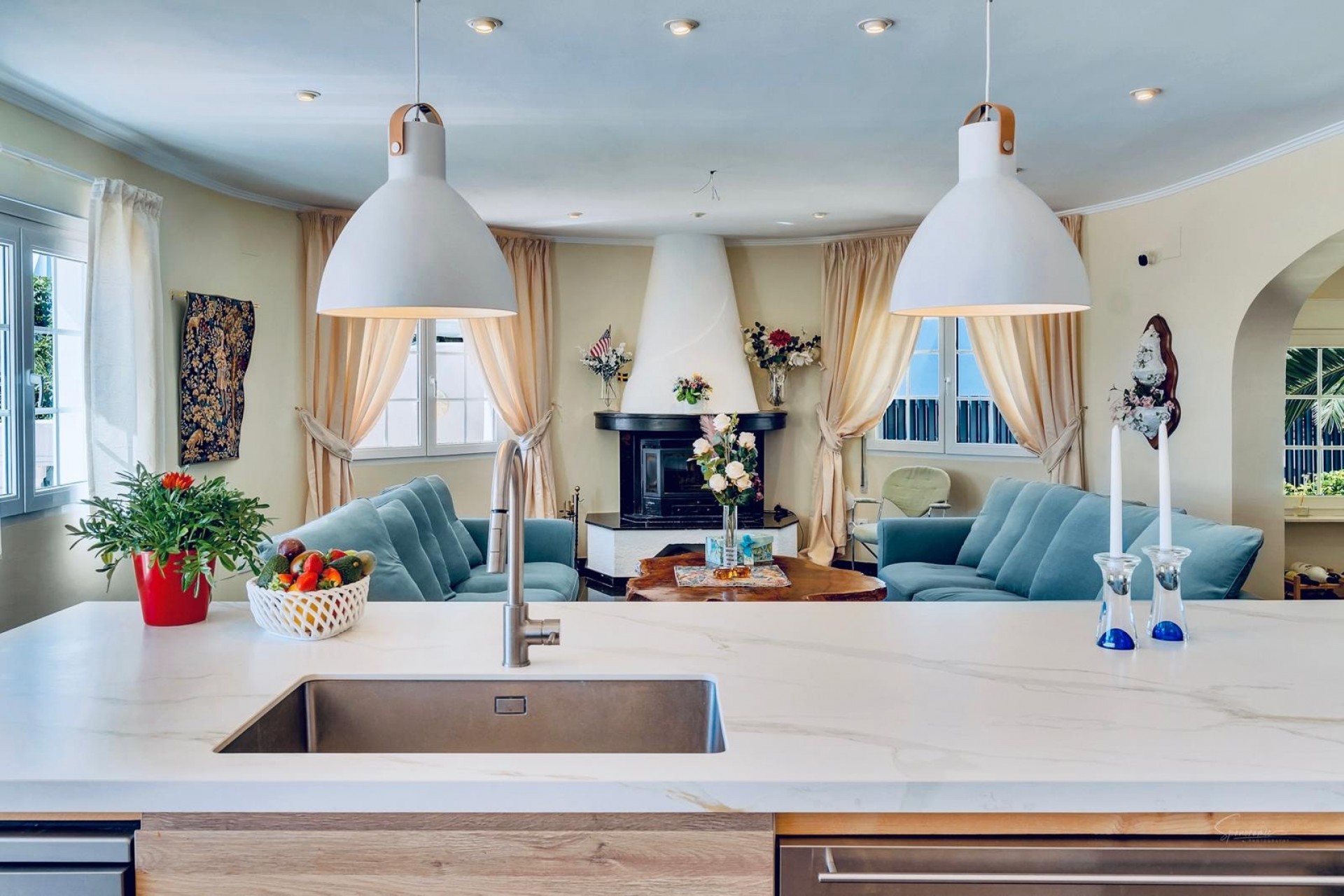 Zu verkaufen - Villa -
Moraira - Benimeit