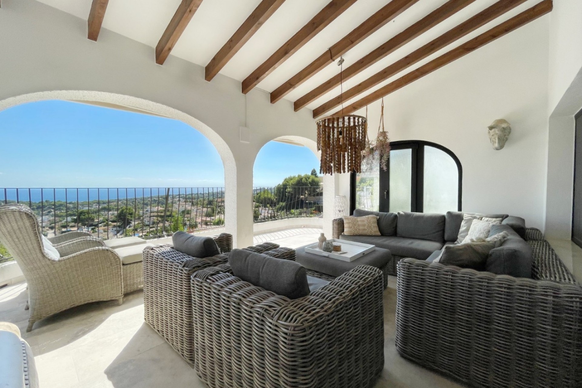 Zu verkaufen - Villa -
Moraira - Benimeit