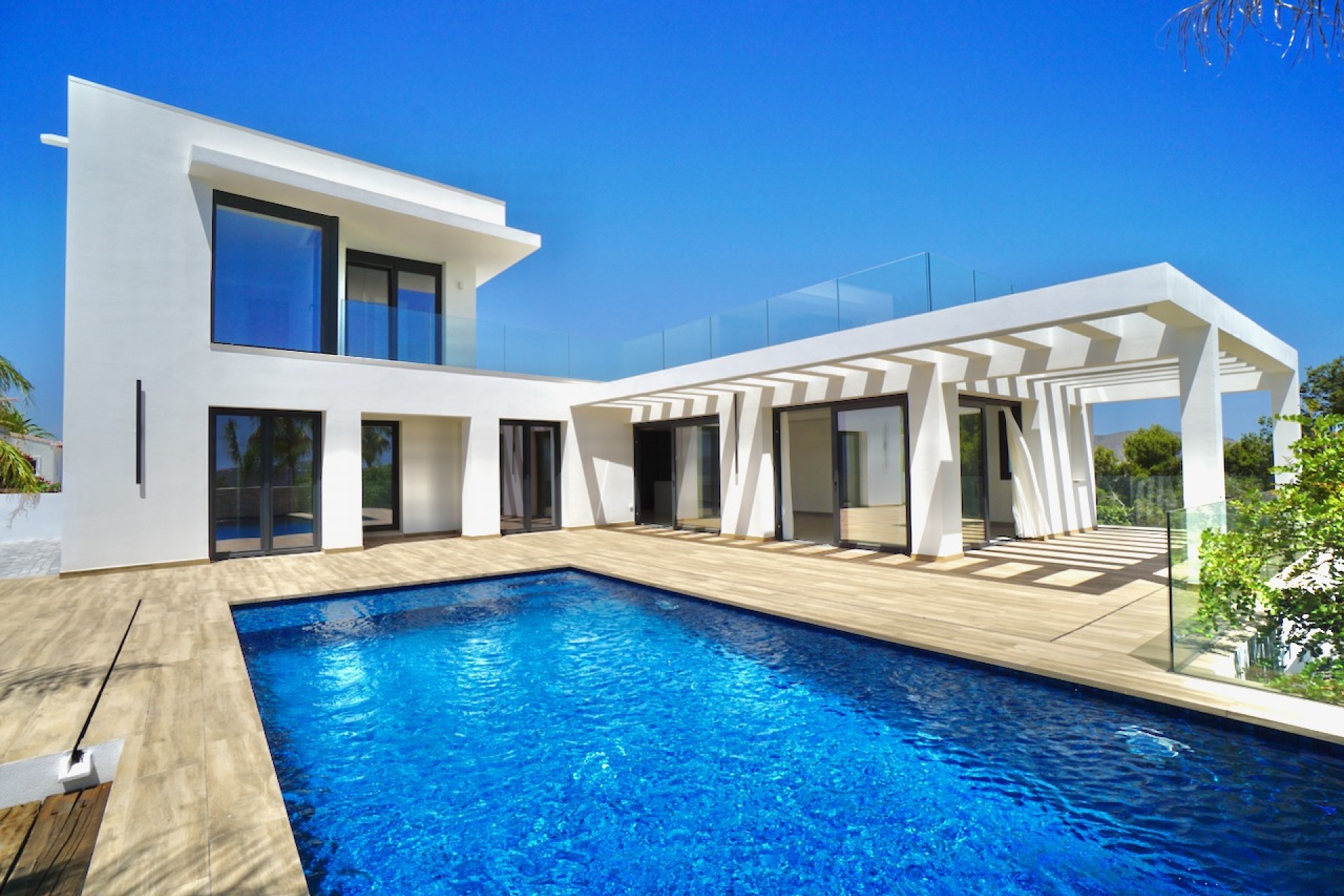 Zu verkaufen - Villa -
Moraira - Benimeit