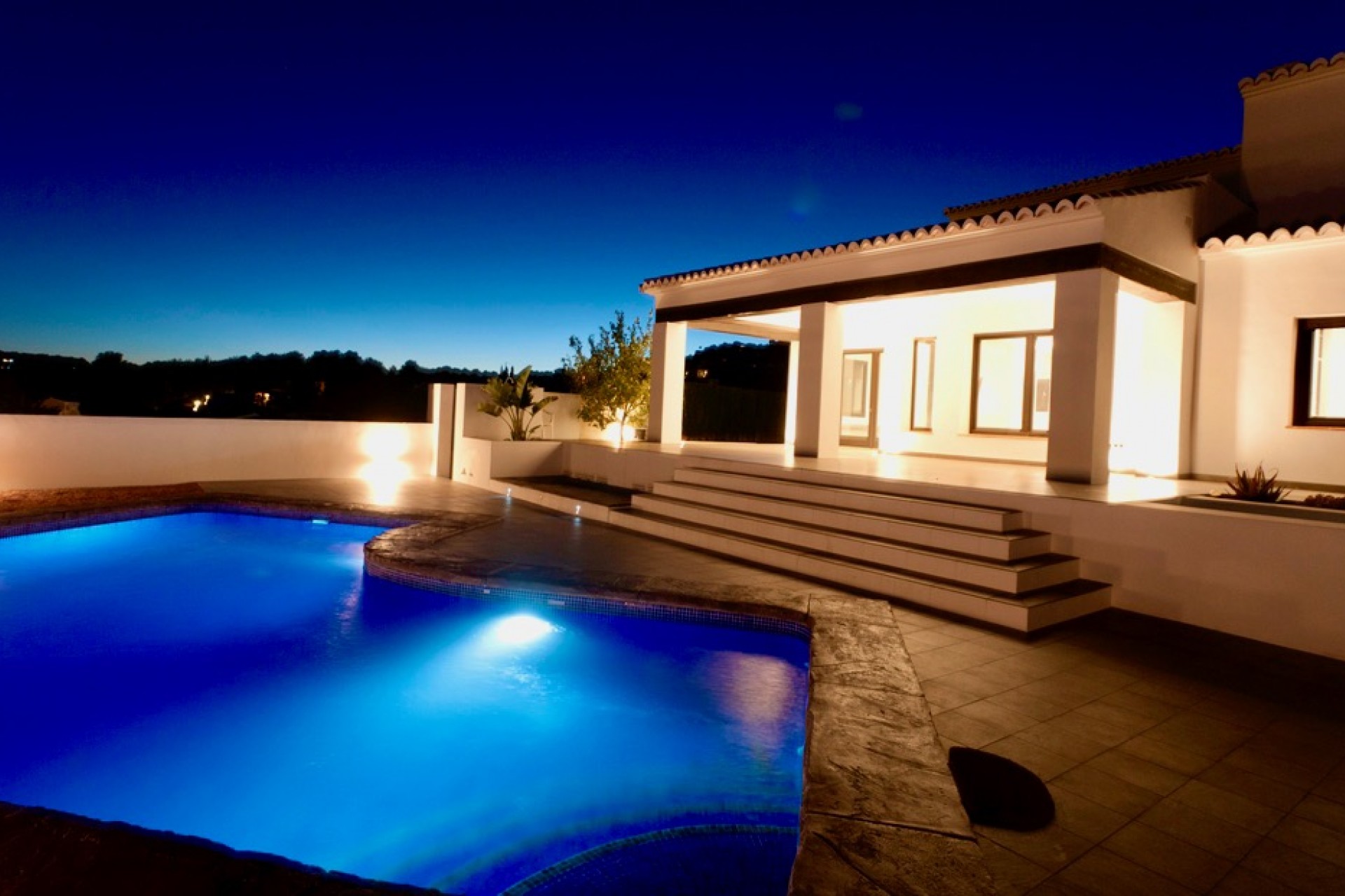 Zu verkaufen - Villa -
Moraira - Benimeit