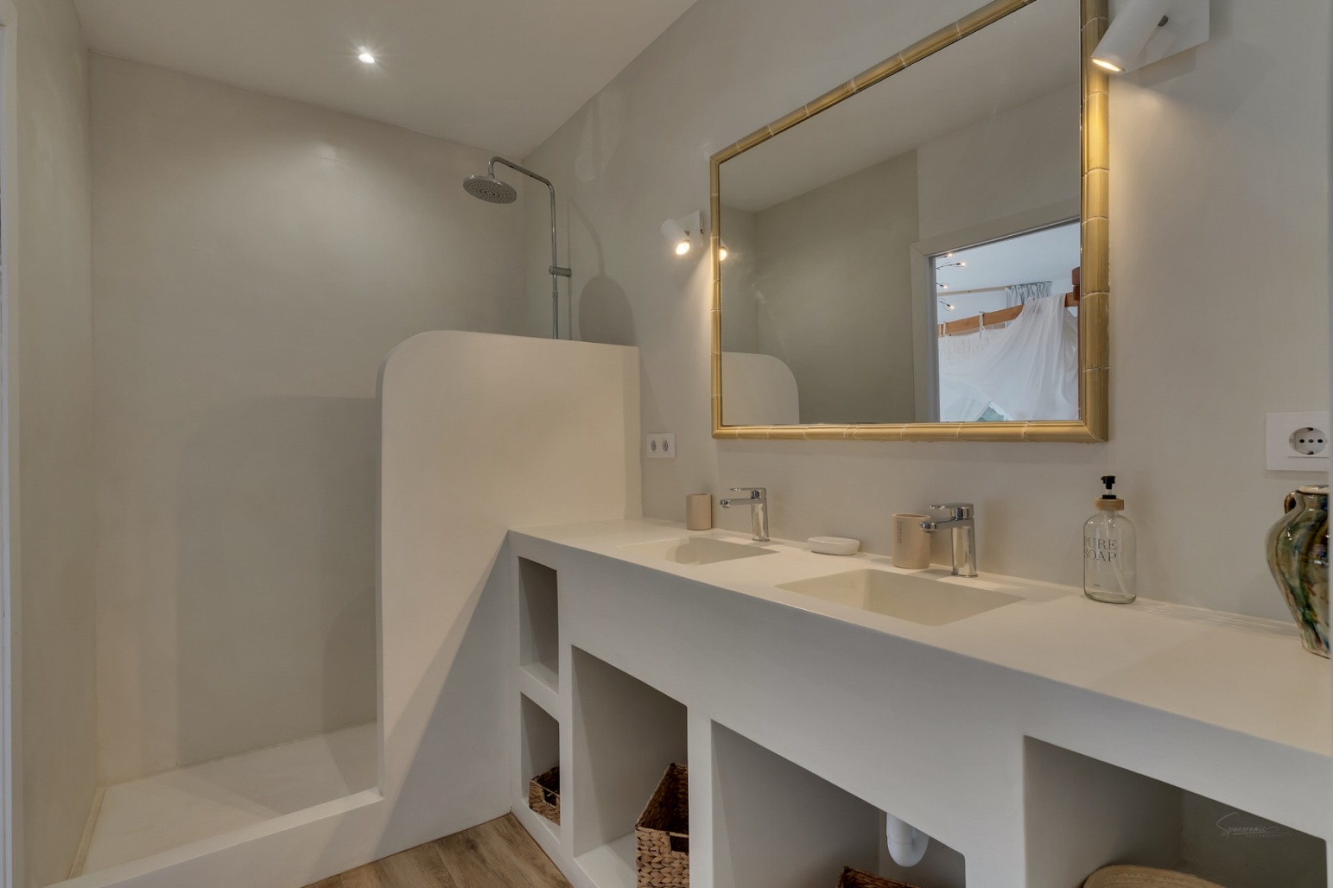 Zu verkaufen - Villa -
Moraira - Benimeit