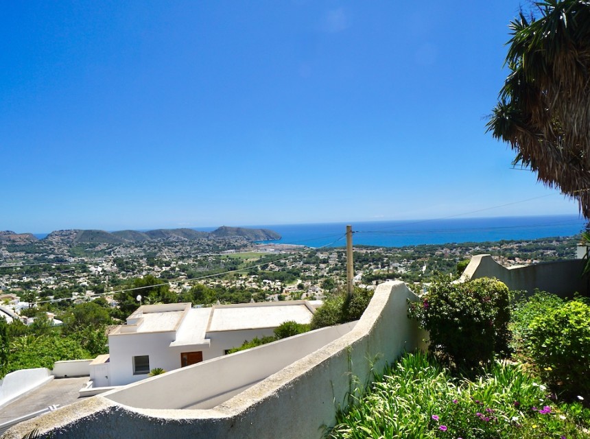 Zu verkaufen - Villa -
Moraira - Benimeit