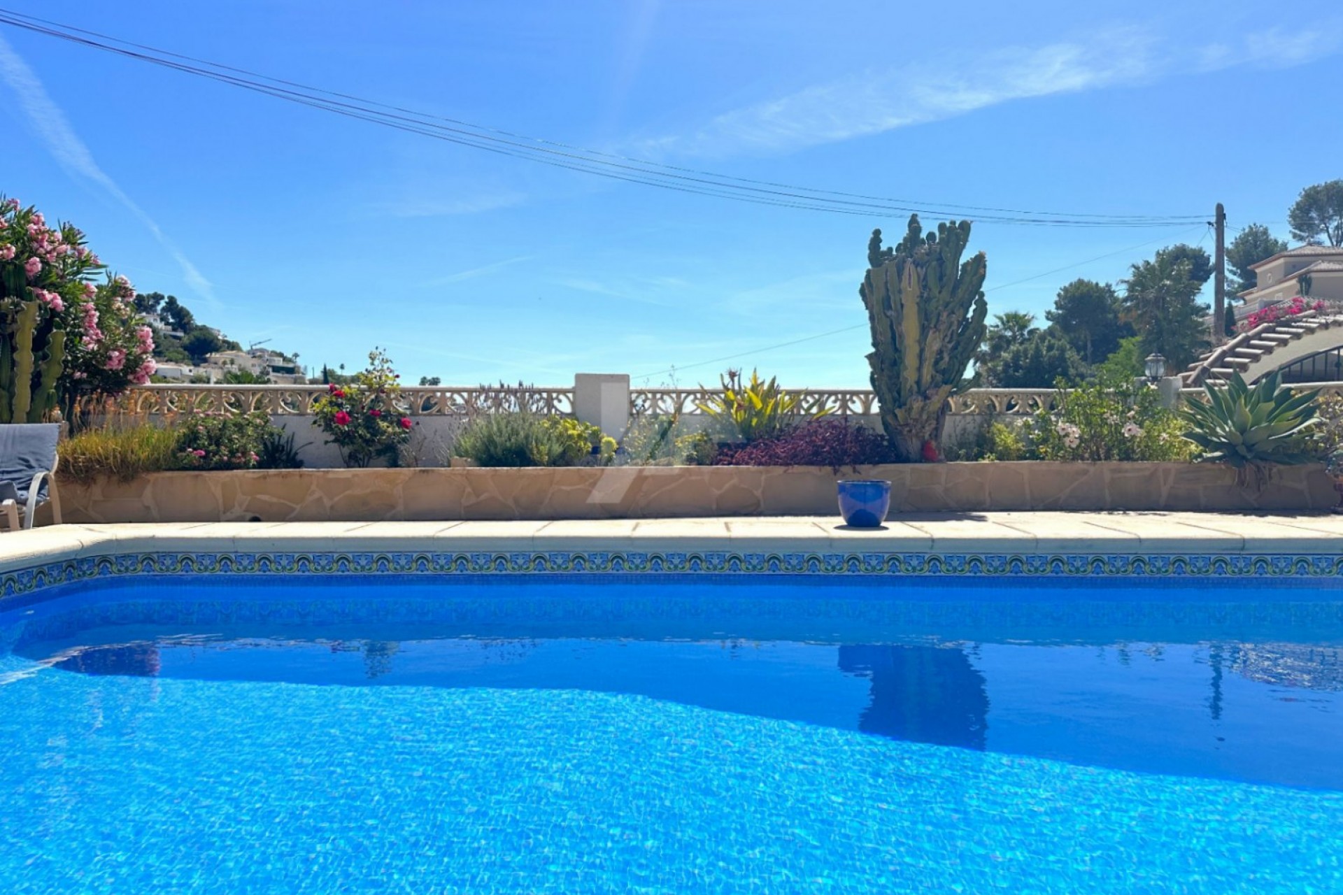 Zu verkaufen - Villa -
Moraira - Benimeit