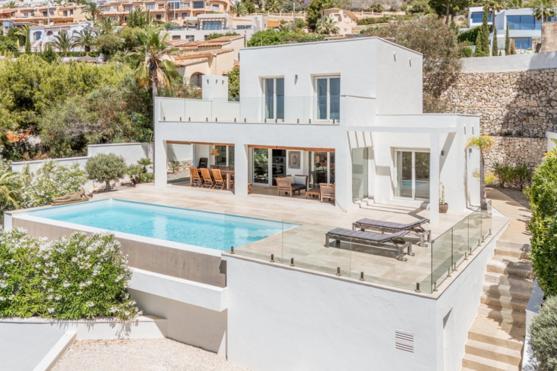 Zu verkaufen - Villa -
Moraira - Benimeit