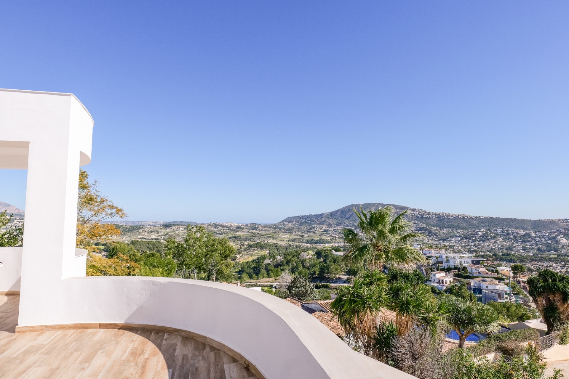 Zu verkaufen - Villa -
Moraira - Benimeit