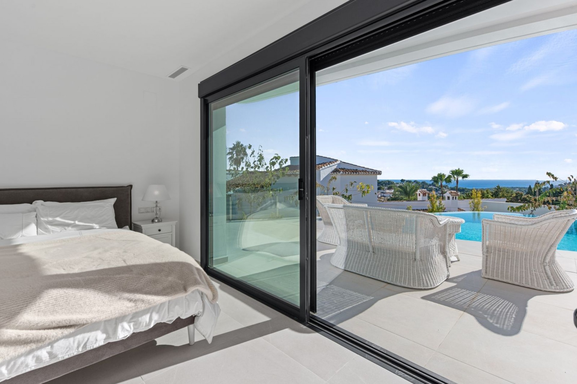Zu verkaufen - Villa -
Moraira - Benimeit