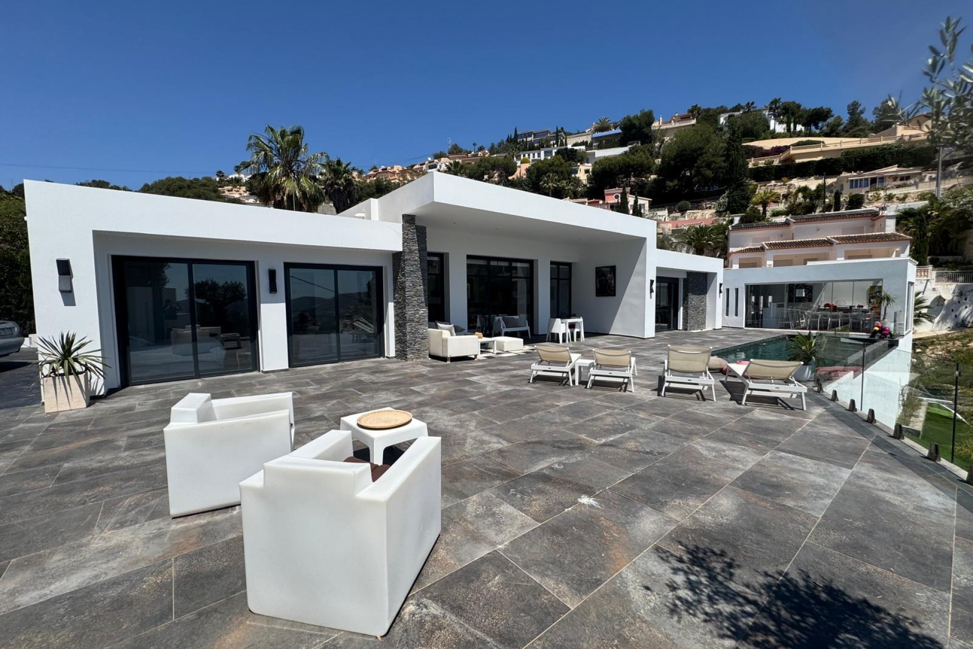 Zu verkaufen - Villa -
Moraira - Benimeit