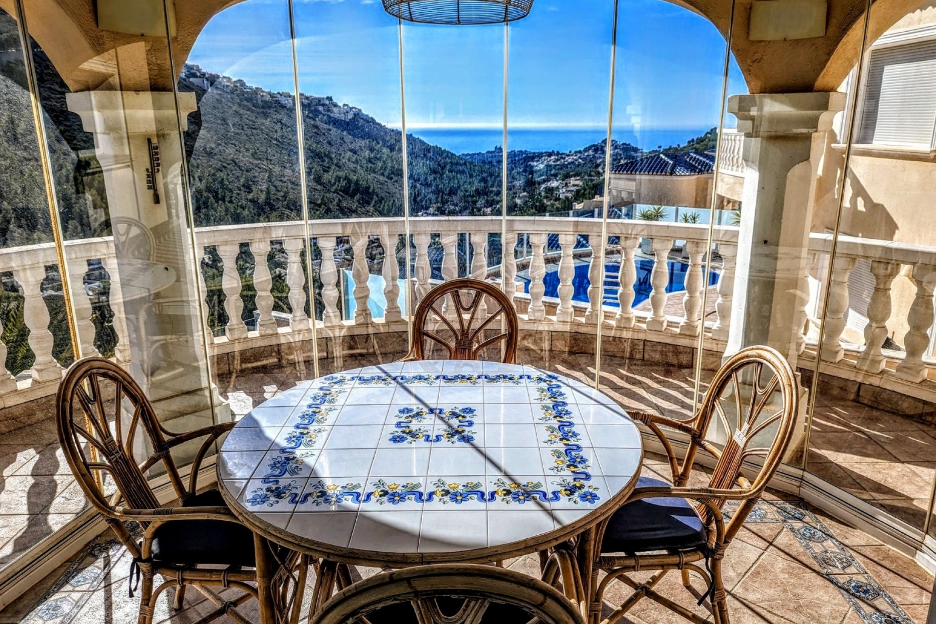 Zu verkaufen - Villa -
Moraira - Benitachell