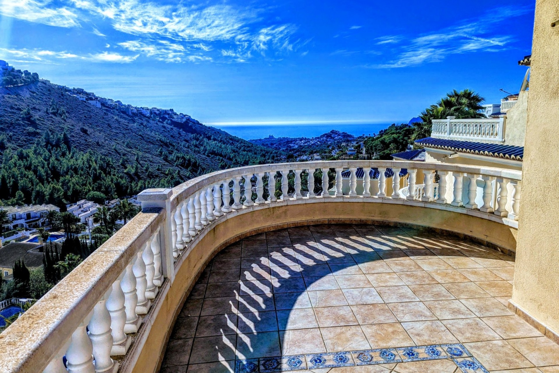 Zu verkaufen - Villa -
Moraira - Benitachell