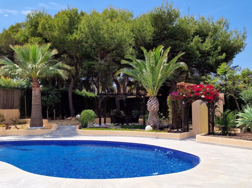 Zu verkaufen - Villa -
Moraira - Cap Blanc