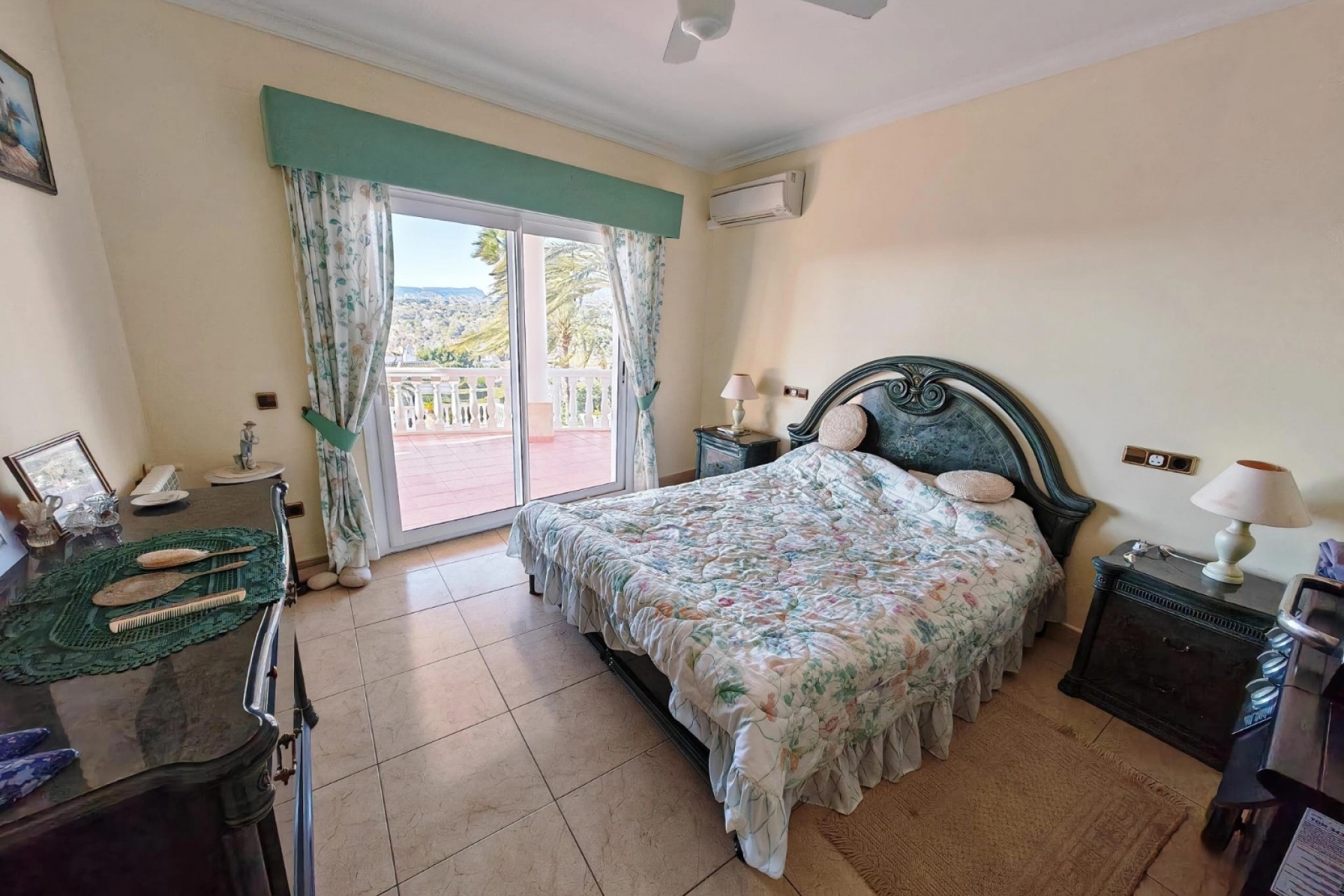 Zu verkaufen - Villa -
Moraira - Cap Blanc