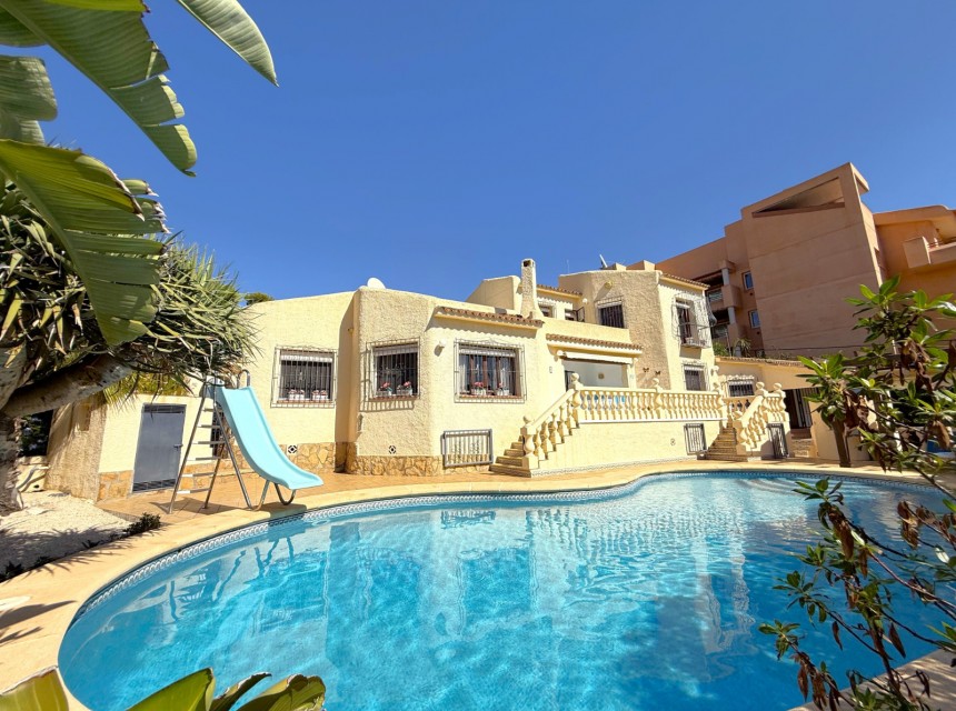 Zu verkaufen - Villa -
Moraira - Cometa