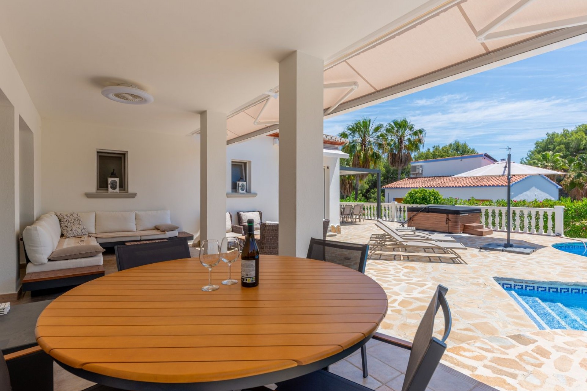 Zu verkaufen - Villa -
Moraira - Cometa