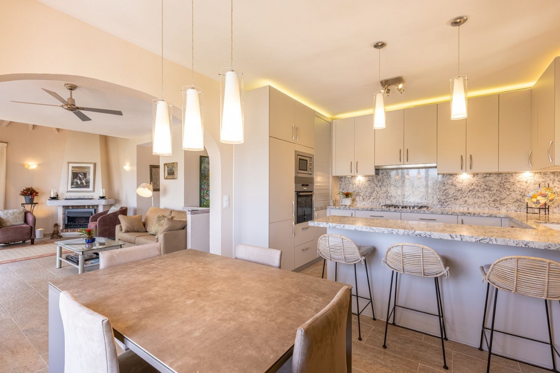 Zu verkaufen - Villa -
Moraira - El Portet