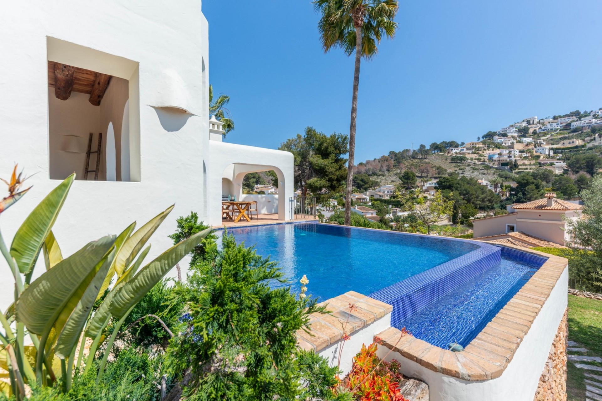 Zu verkaufen - Villa -
Moraira - El Portet
