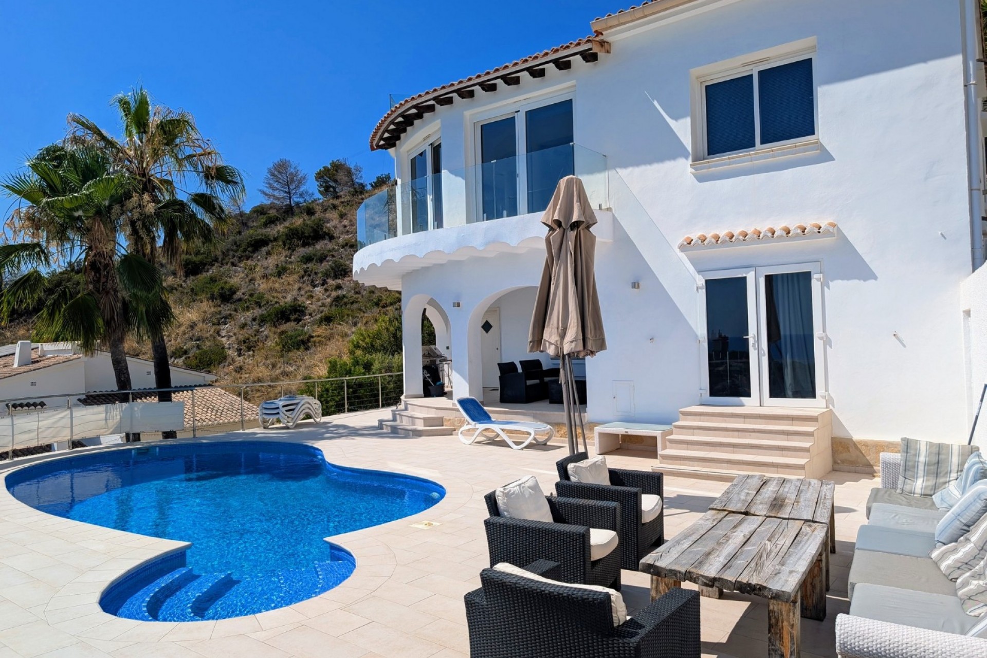 Zu verkaufen - Villa -
Moraira - El Portet