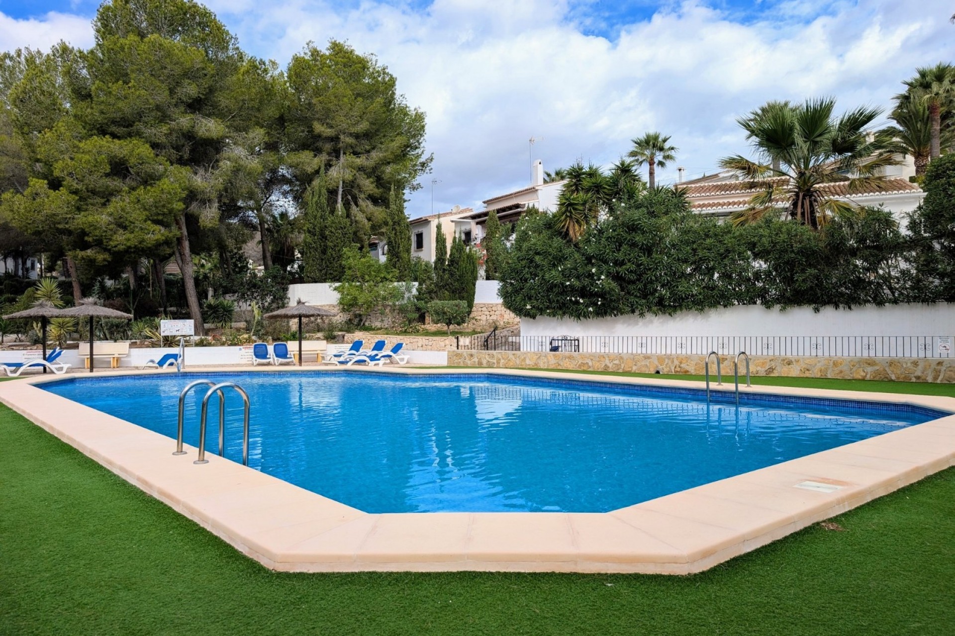 Zu verkaufen - Villa -
Moraira - El Portet