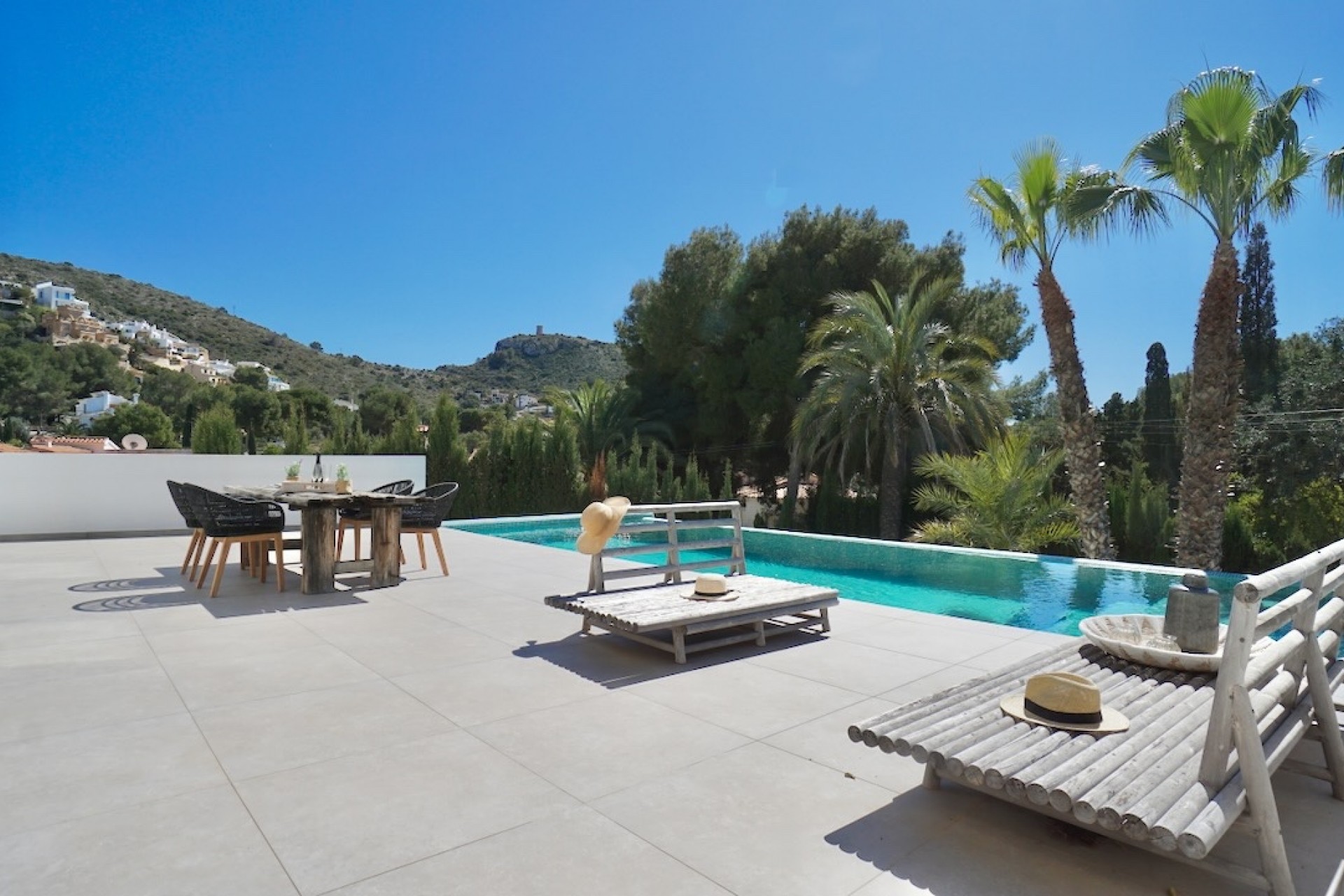 Zu verkaufen - Villa -
Moraira - El Portet