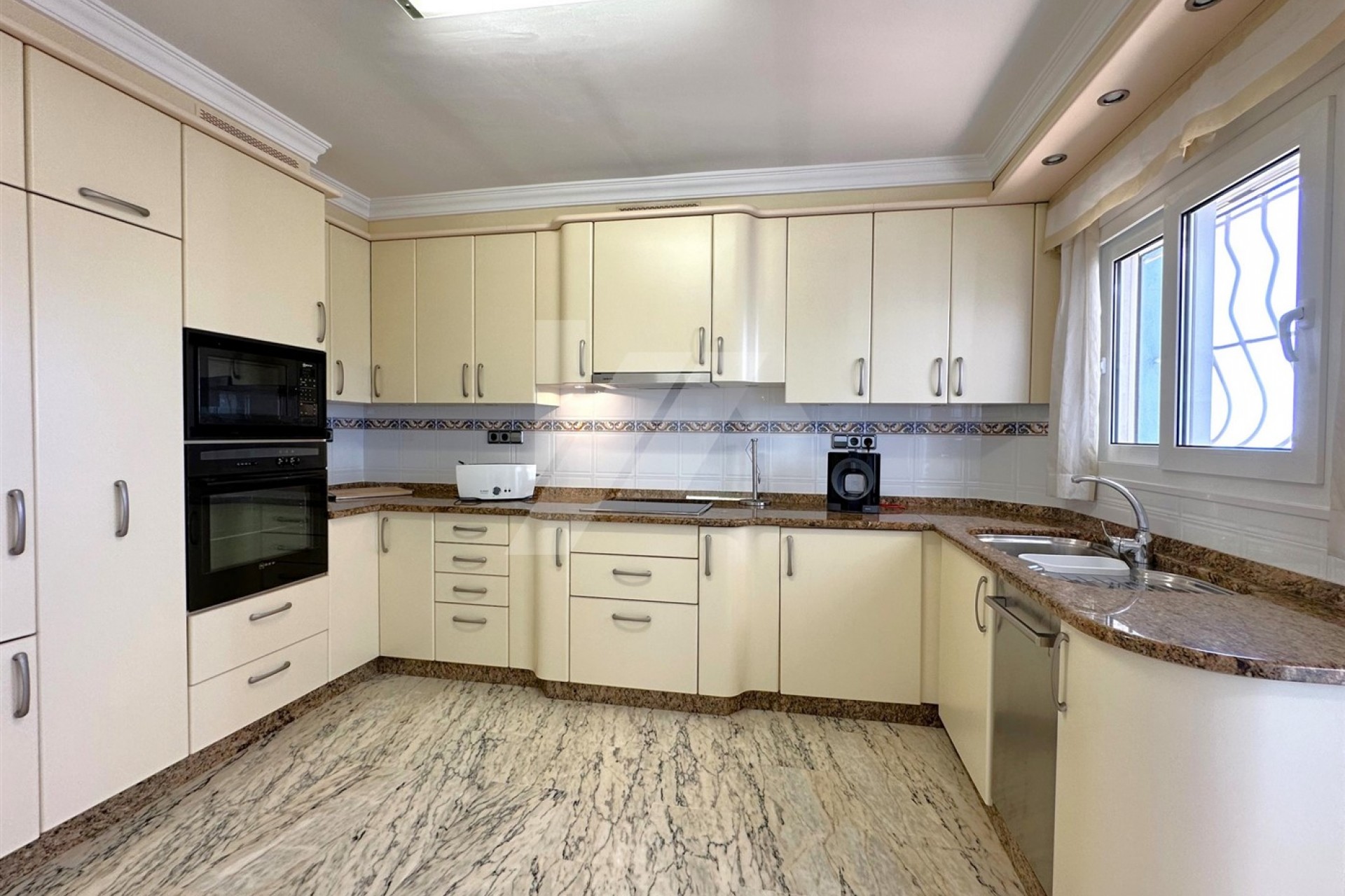Zu verkaufen - Villa -
Moraira - Golden Valley