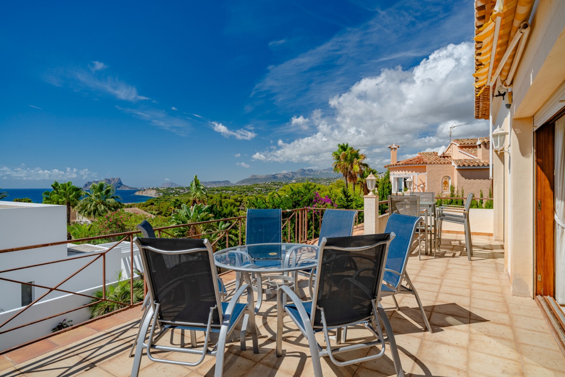 Zu verkaufen - Villa -
Moraira - La Arnella