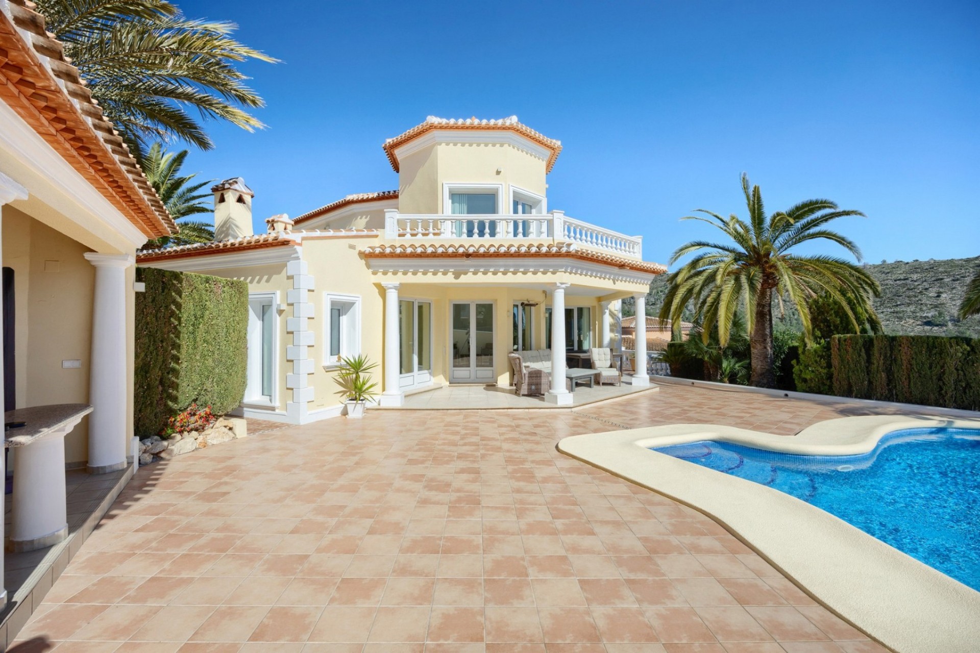 Zu verkaufen - Villa -
Moraira - La Arnella