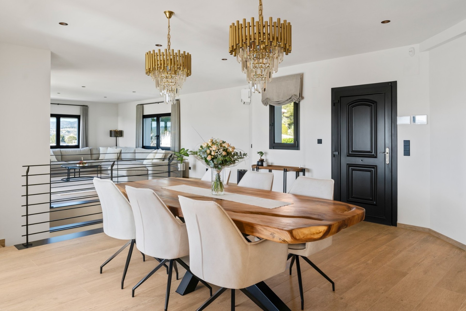 Zu verkaufen - Villa -
Moraira - La Arnella