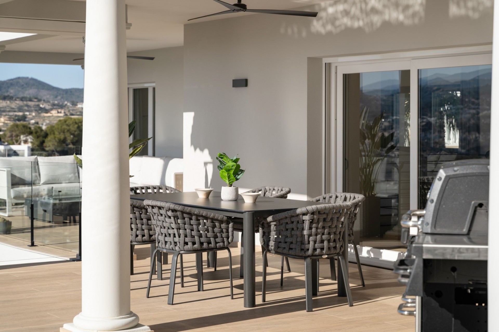 Zu verkaufen - Villa -
Moraira - La Arnella