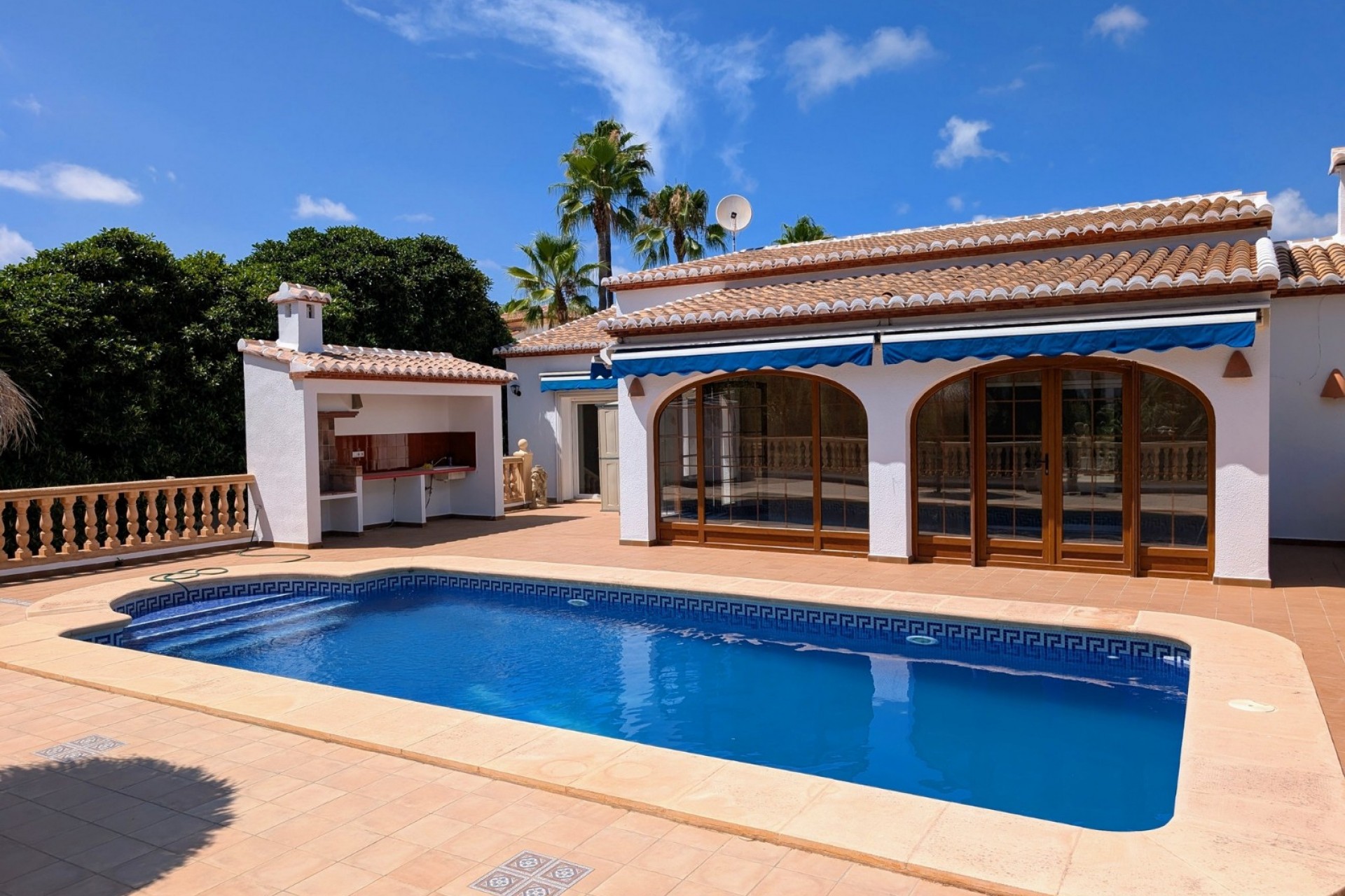 Zu verkaufen - Villa -
Moraira - La Cometa