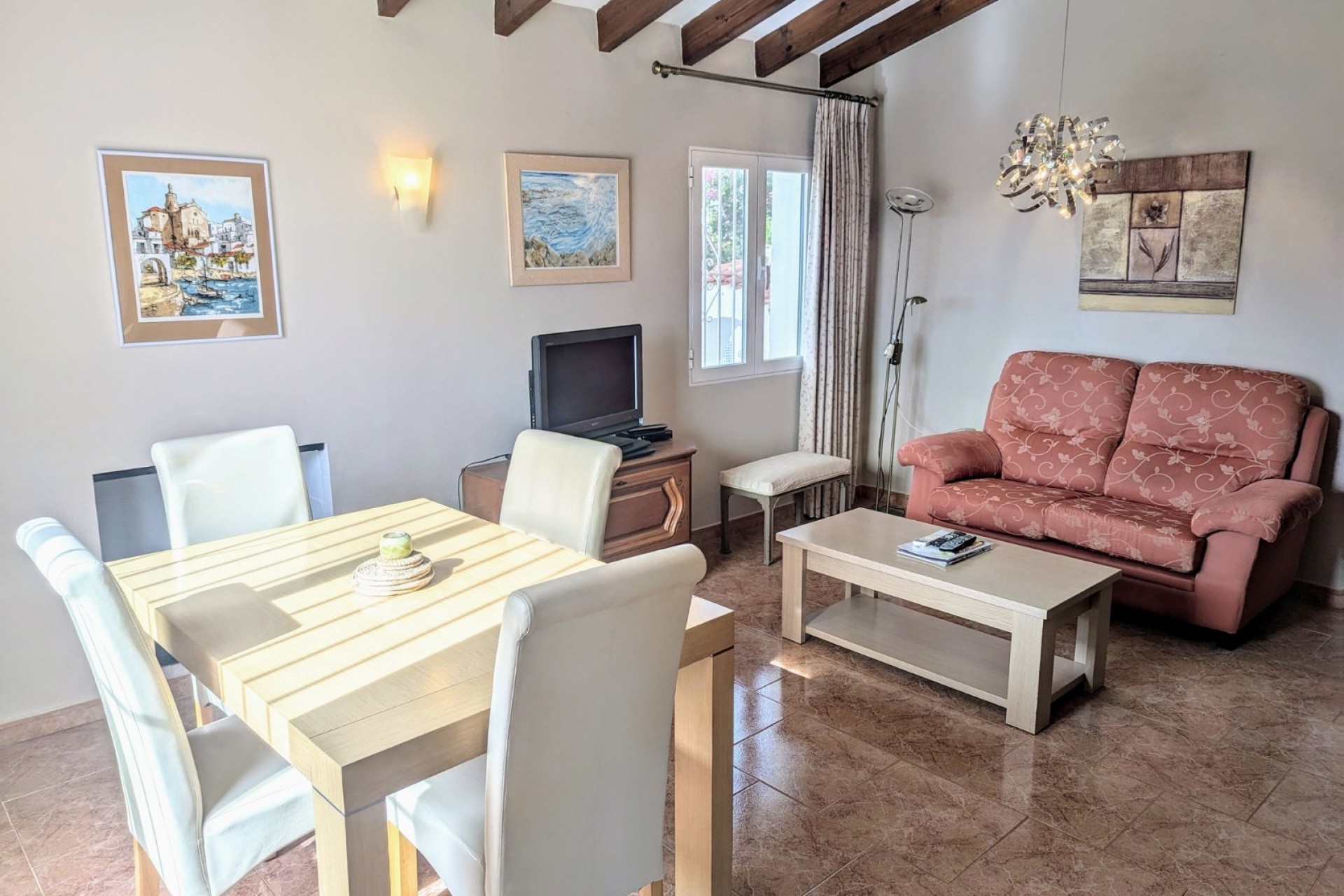 Zu verkaufen - Villa -
Moraira - La Sabatera
