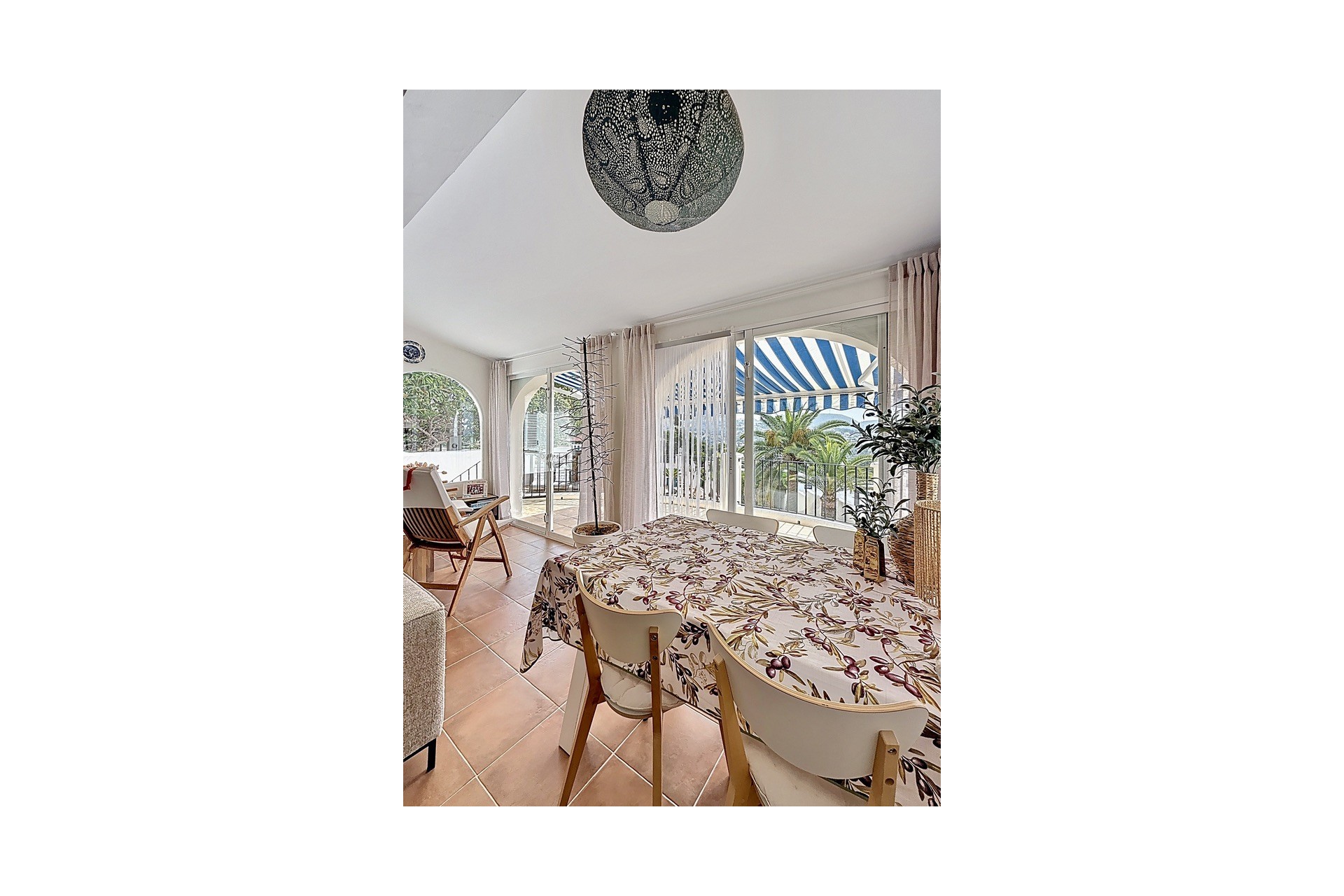 Zu verkaufen - Villa -
Moraira - La Sabatera