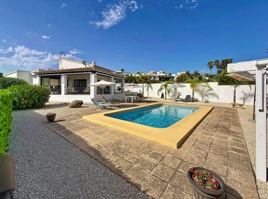 Zu verkaufen - Villa -
Moraira - La Sabatera
