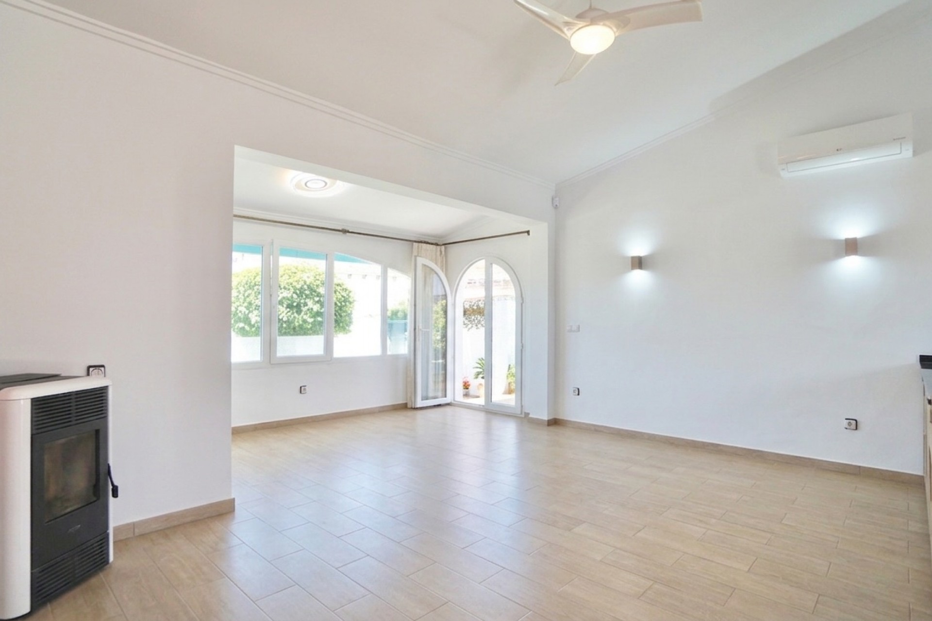 Zu verkaufen - Villa -
Moraira - La Sabatera