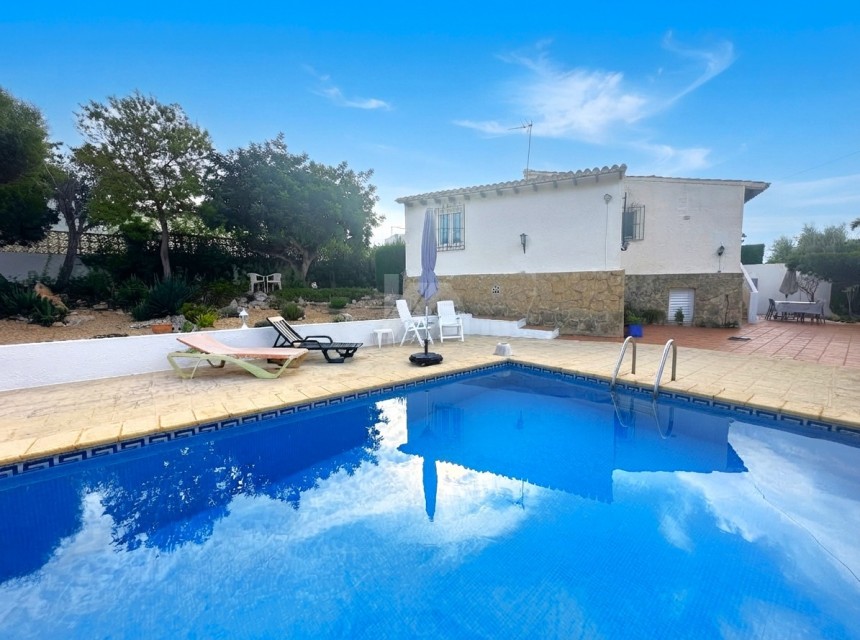 Zu verkaufen - Villa -
Moraira - La Sabatera