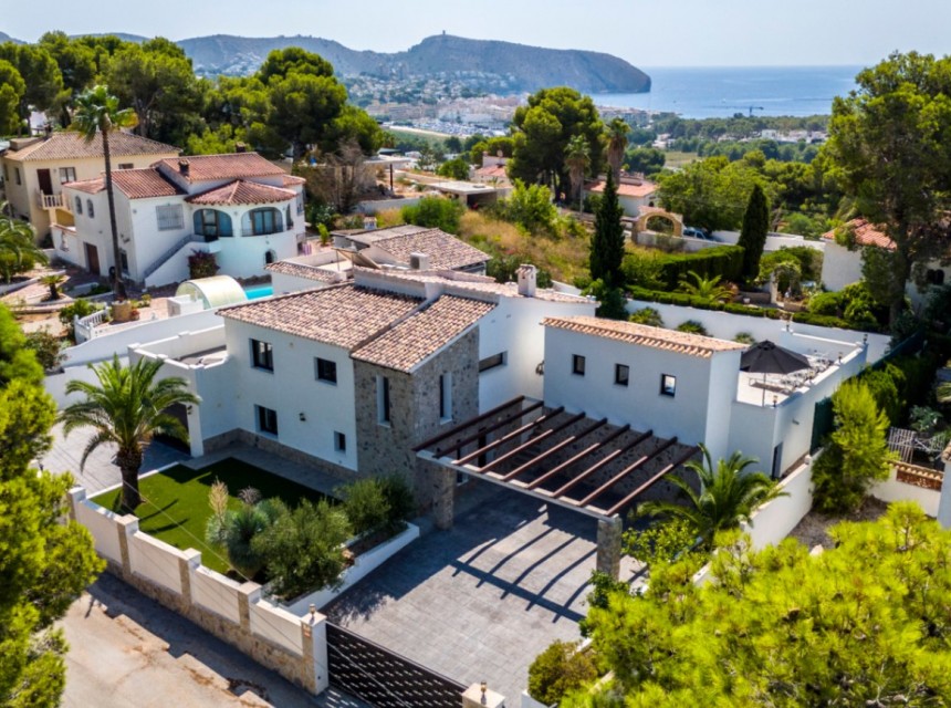 Zu verkaufen - Villa -
Moraira - Pinar de l´Advocat