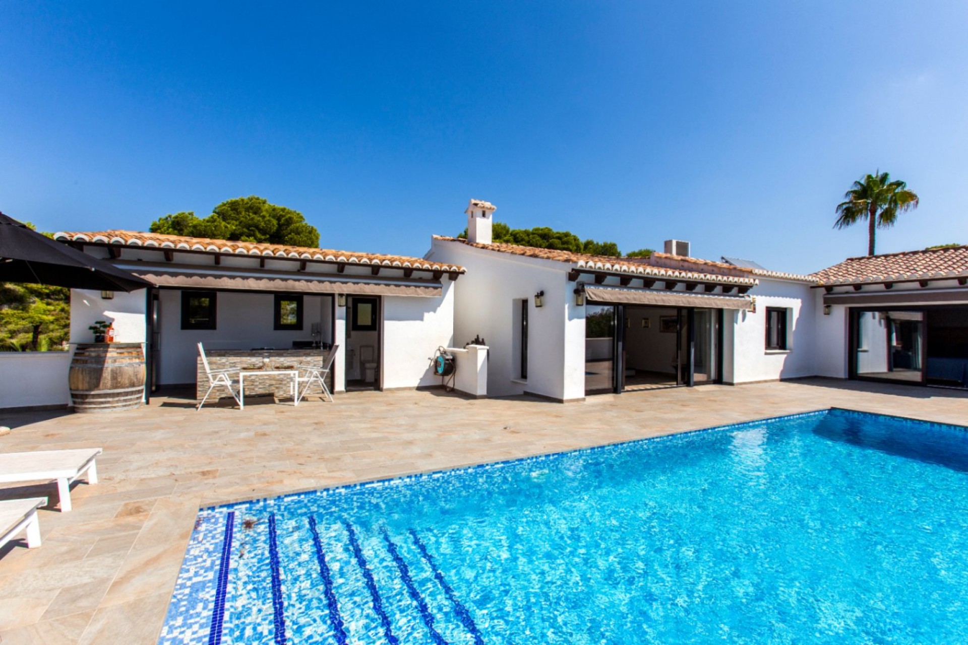 Zu verkaufen - Villa -
Moraira - Pinar de l´Advocat