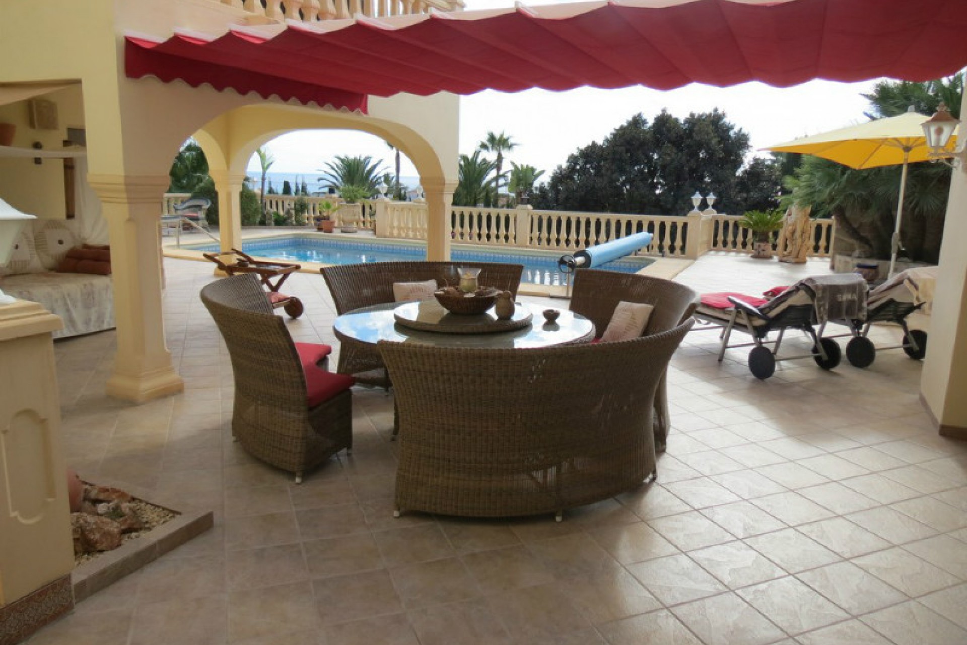 Zu verkaufen - Villa -
Moraira - San Jaime