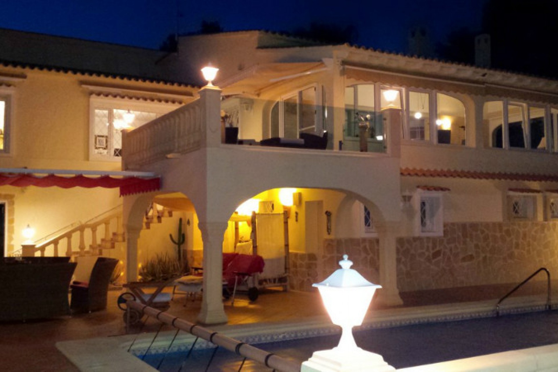 Zu verkaufen - Villa -
Moraira - San Jaime